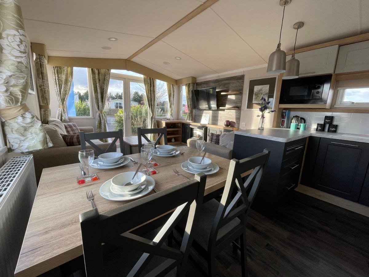 Seton Sands Haven Holiday Park - Prestige Caravan Port Seton Bagian luar foto